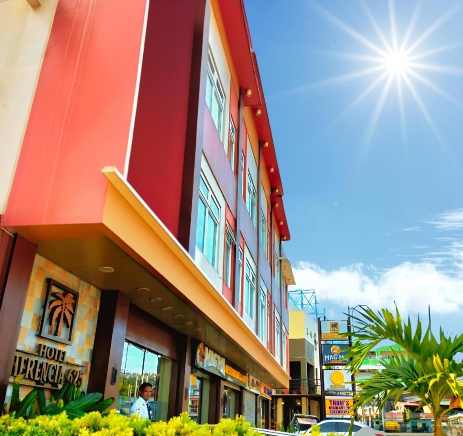 Hotel Herencia 625 Daraga  エクステリア 写真