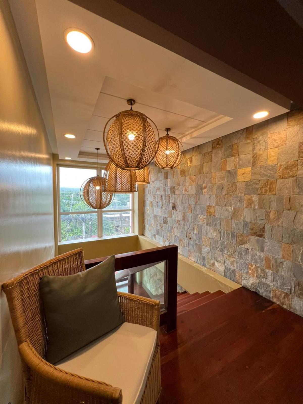 Hotel Herencia 625 Daraga  エクステリア 写真